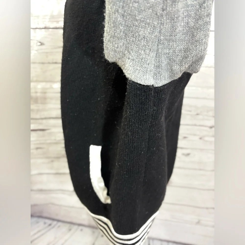 Vintage Torrid Knit Varsity Jacket in Size 2 - Picture 7 of 9